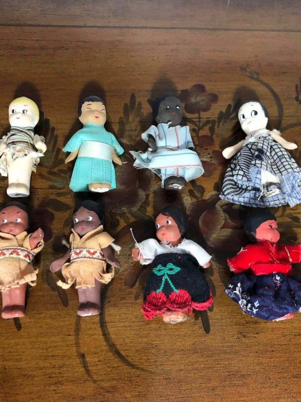 Bisque doll children of the world - set of 8
